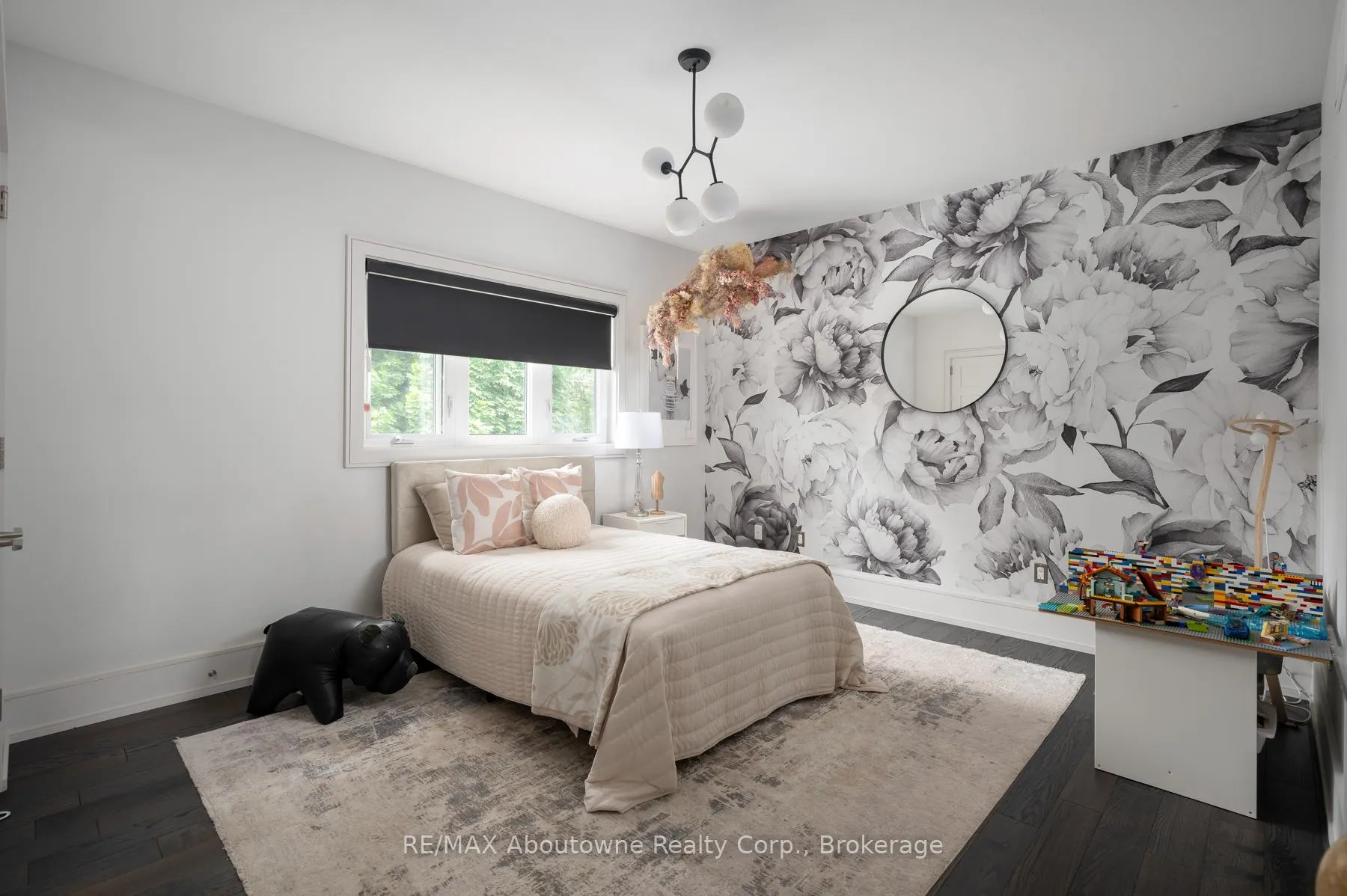 Photo 31 of 1025 Bridge Road, Oakville, West — HOMEH