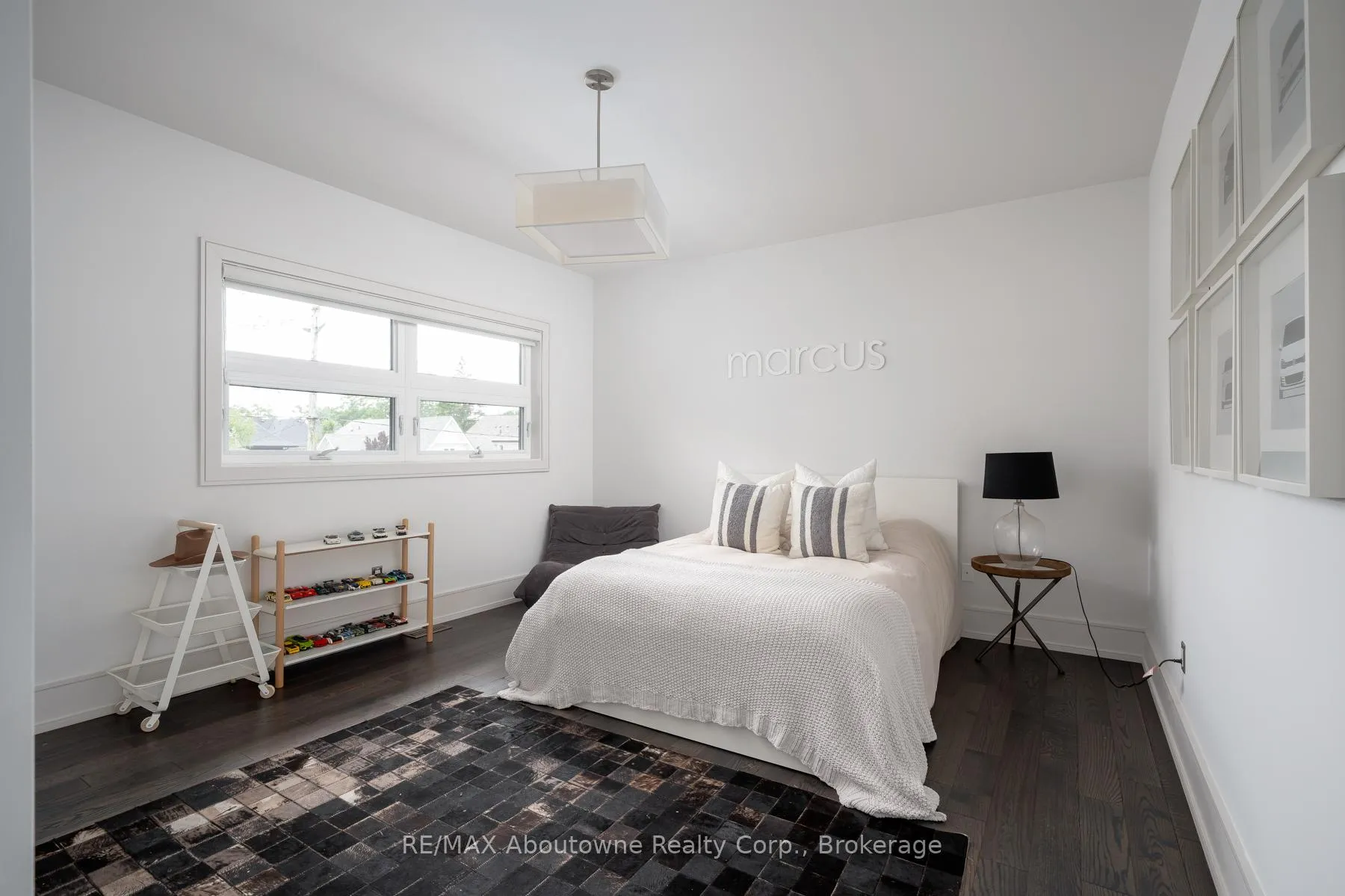 Photo 33 of 1025 Bridge Road, Oakville, West — HOMEH