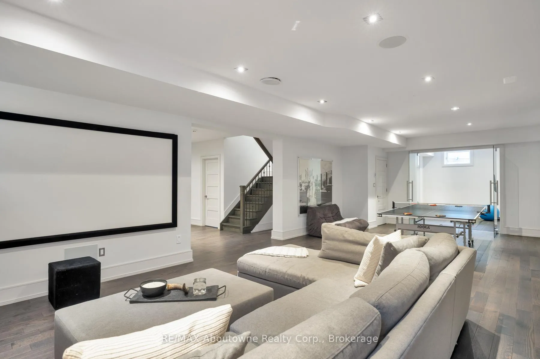 Photo 40 of 1025 Bridge Road, Oakville, West — HOMEH