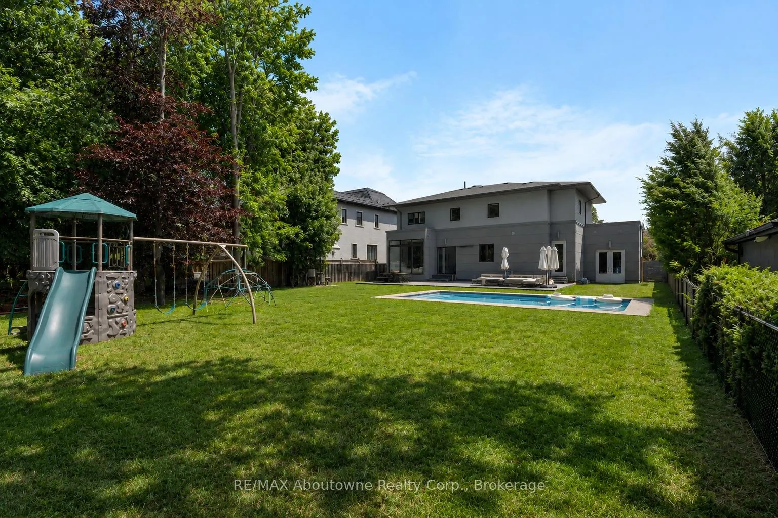 Photo 47 of 1025 Bridge Road, Oakville, West — HOMEH