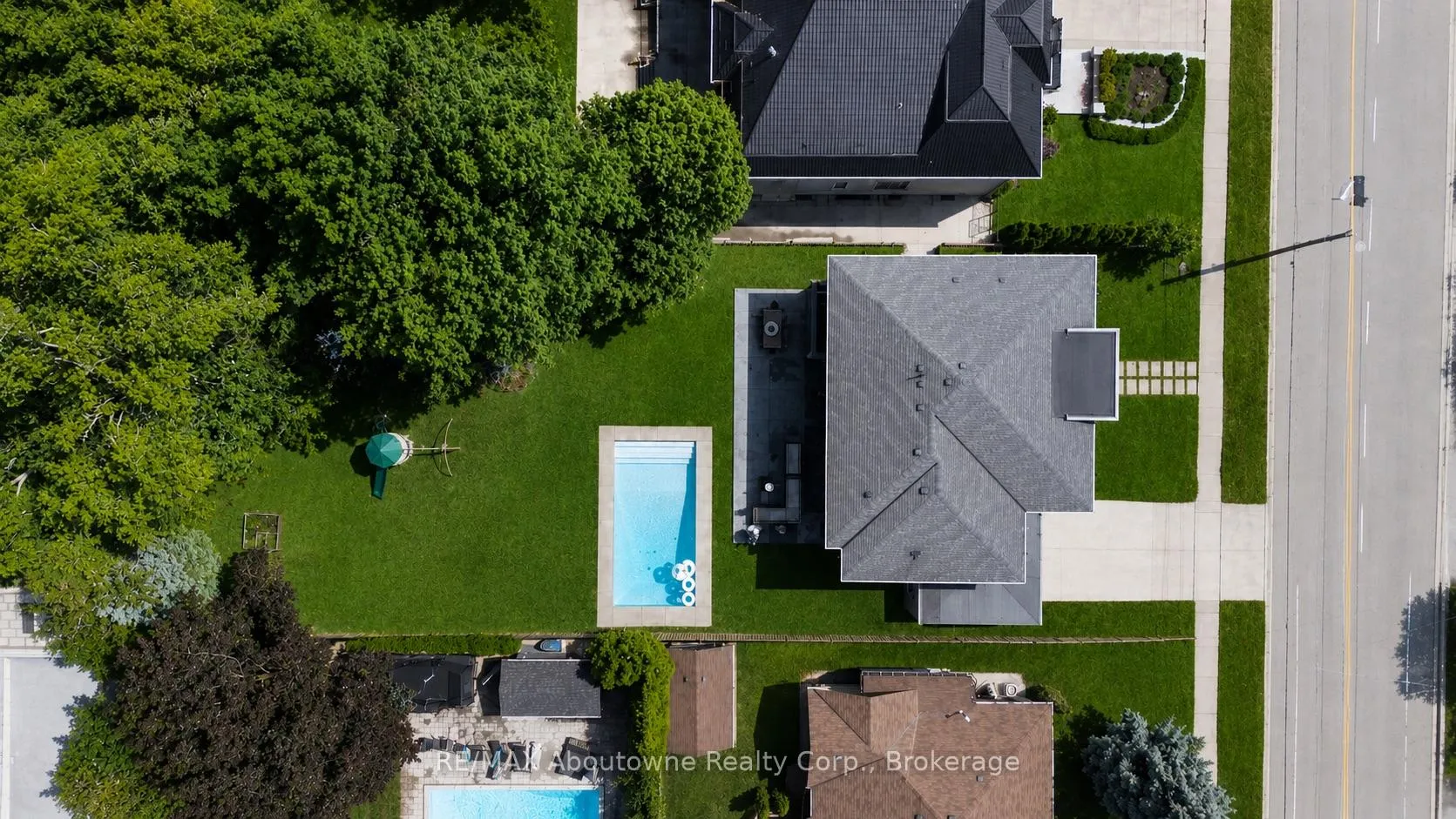Photo 48 of 1025 Bridge Road, Oakville, West — HOMEH
