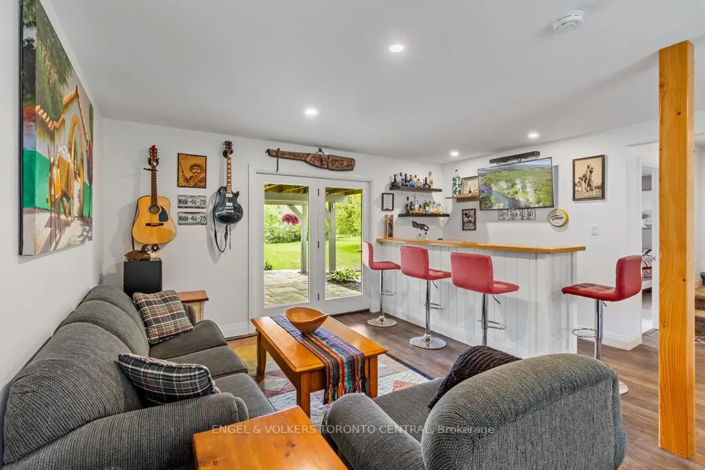 Photo 12 of 1629 Canning Road, Gravenhurst, Morrison — HOMEH