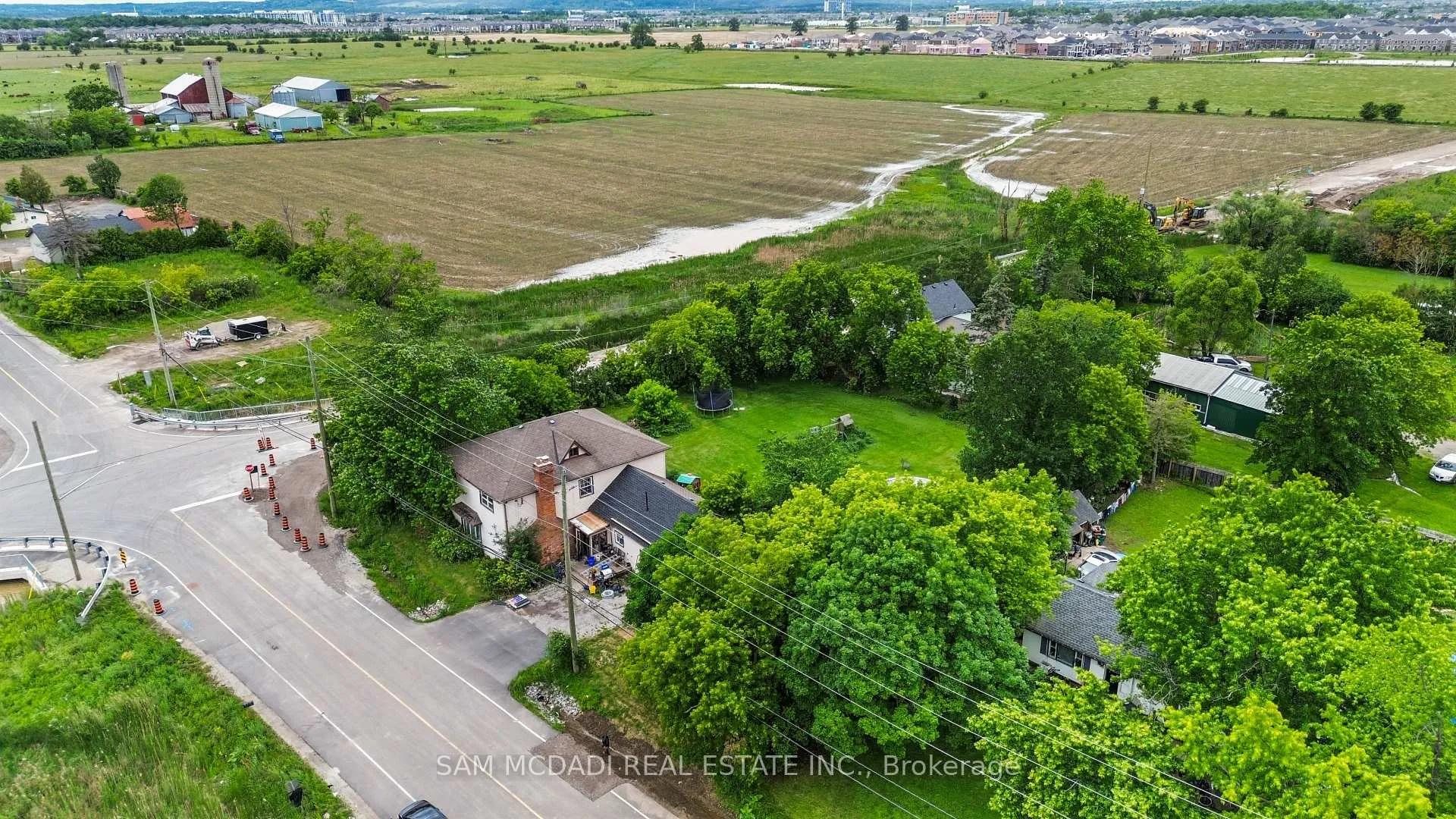 Photo 5 of 10025 Britannia Road, Milton, Bowes — HOMEH