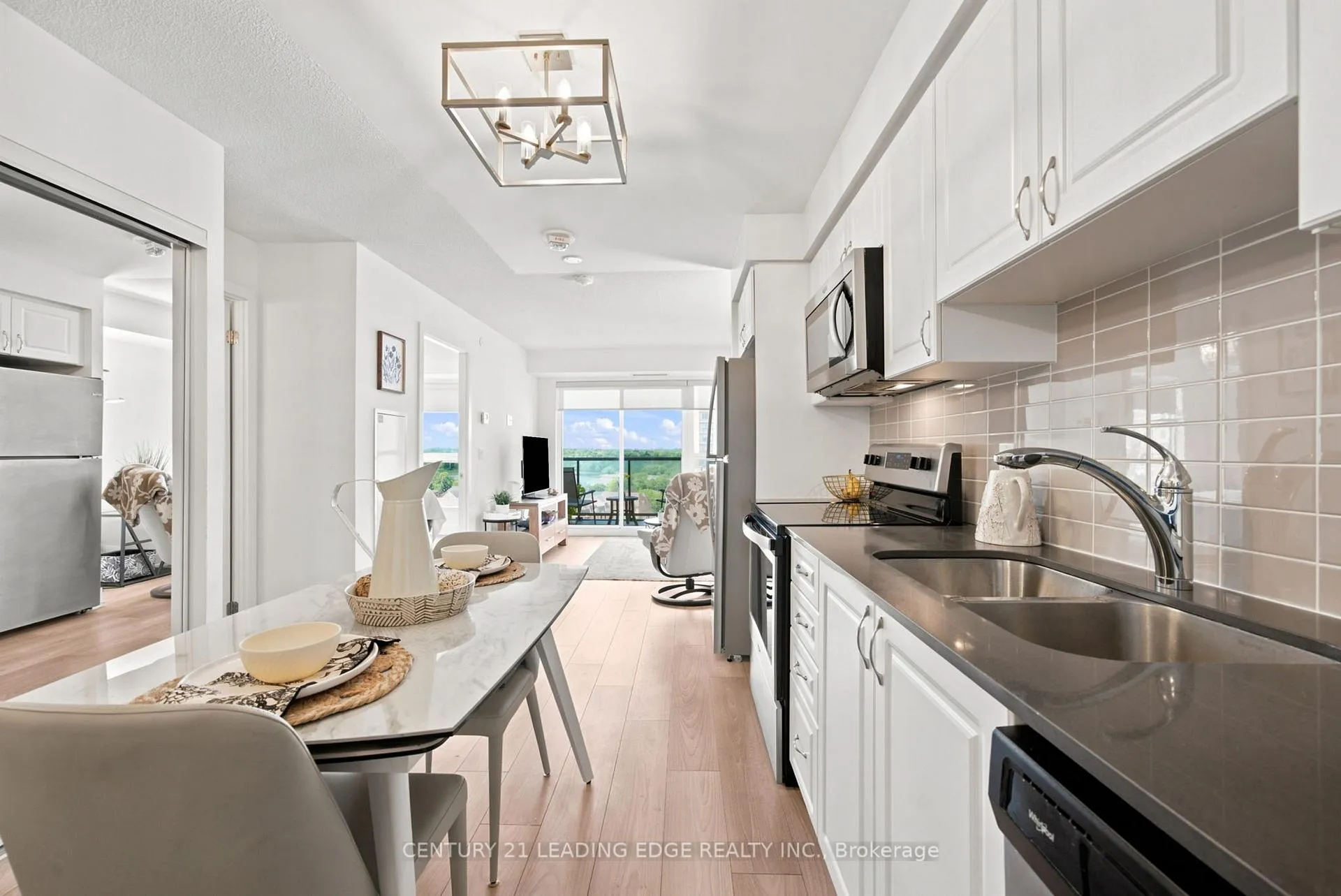 Photo 15 of Unit 908, 1255 Bayly Street, Pickering, Bay Ridges — HOMEH