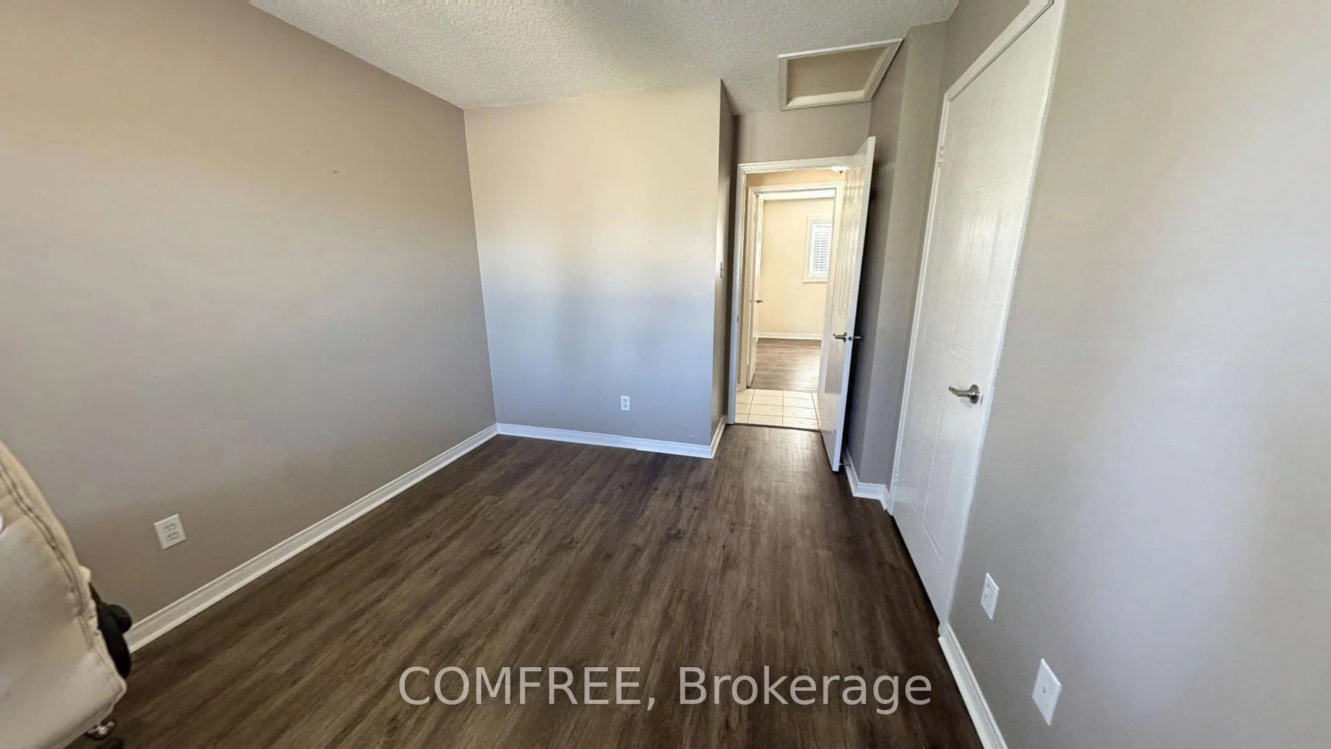 Photo 17 of 9 Birdie Court, Wasaga Beach — HOMEH