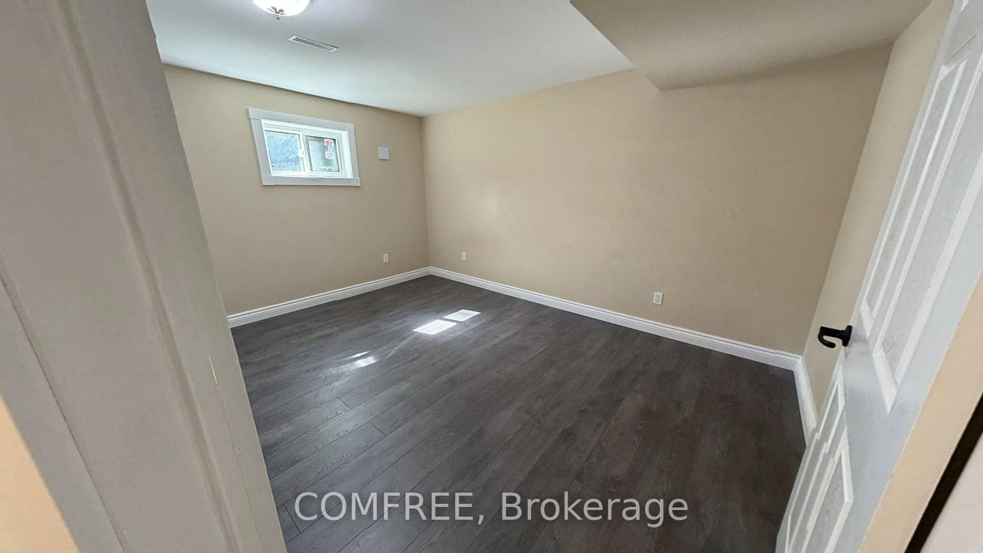 Photo 26 of 9 Birdie Court, Wasaga Beach — HOMEH