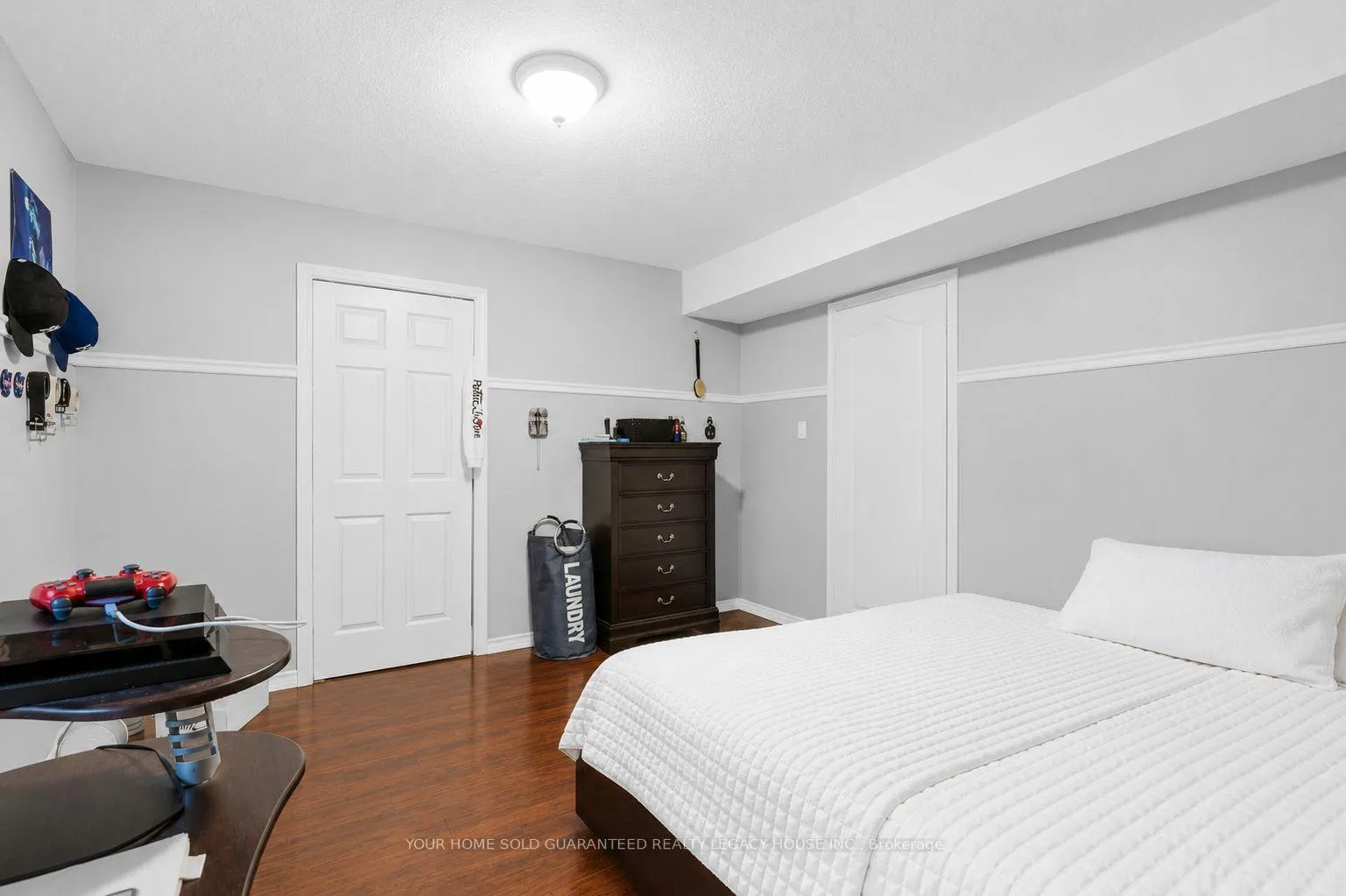 Photo 30 of 29 Cameron Court, Orangeville — HOMEH