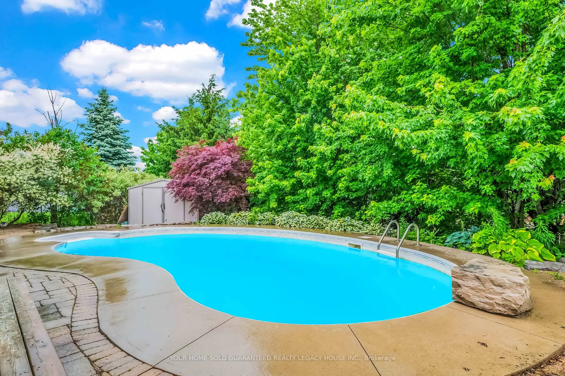 Photo 39 of 29 Cameron Court, Orangeville — HOMEH
