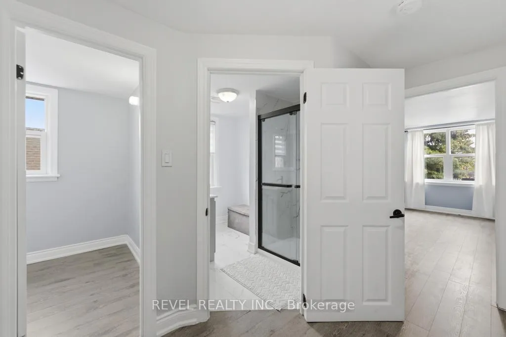 Photo 29 of 44 Jefferson Avenue, Hamilton, Bartonville — HOMEH