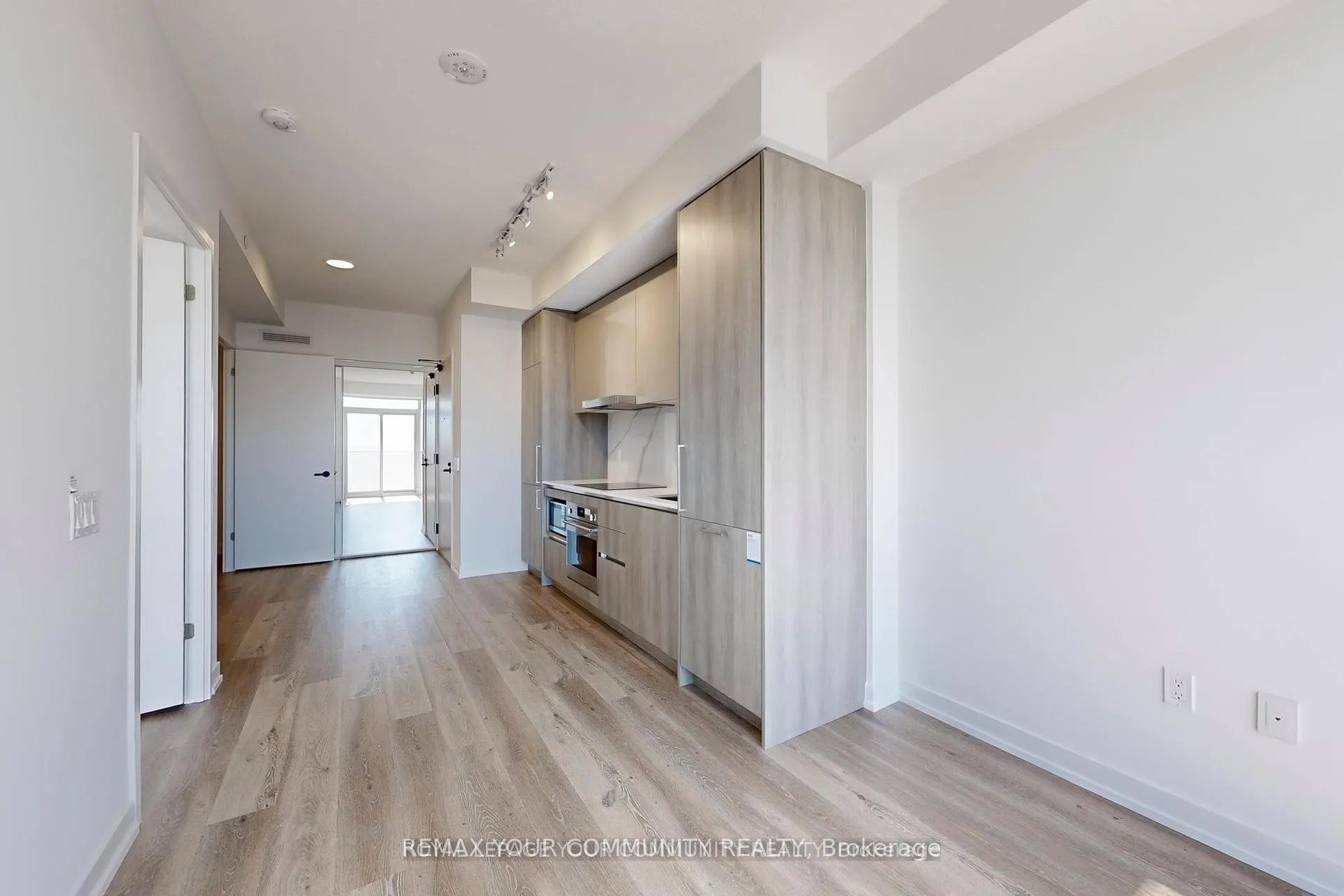 Photo 10 of Unit 2807, 225 Commerce Street, Vaughan, Vaughan Corporate Centre — HOMEH