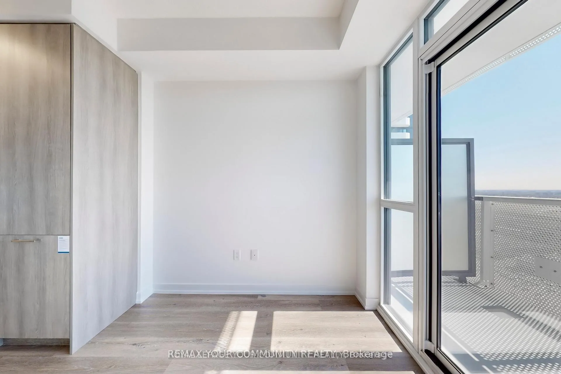 Photo 12 of Unit 2807, 225 Commerce Street, Vaughan, Vaughan Corporate Centre — HOMEH