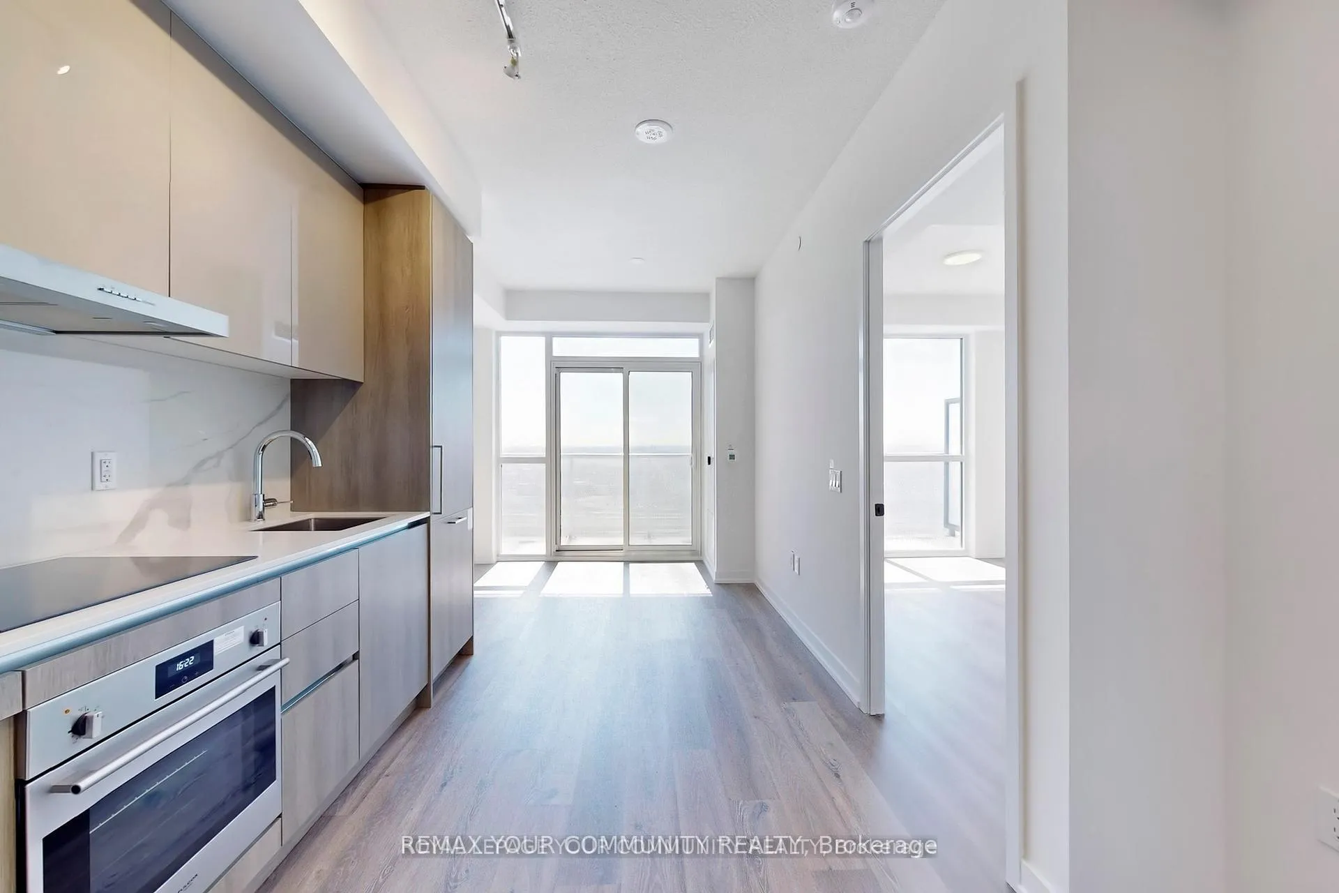 Photo 16 of Unit 2807, 225 Commerce Street, Vaughan, Vaughan Corporate Centre — HOMEH