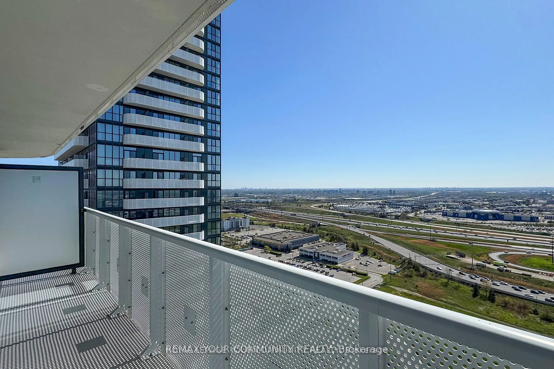 Photo 30 of Unit 2807, 225 Commerce Street, Vaughan, Vaughan Corporate Centre — HOMEH