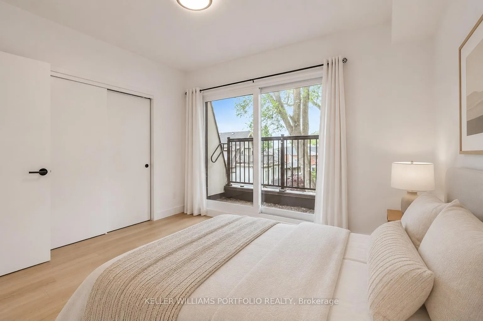 Photo 11 of Unit Unit C, 49 Morningside Avenue, Toronto, High Park-Swansea — HOMEH