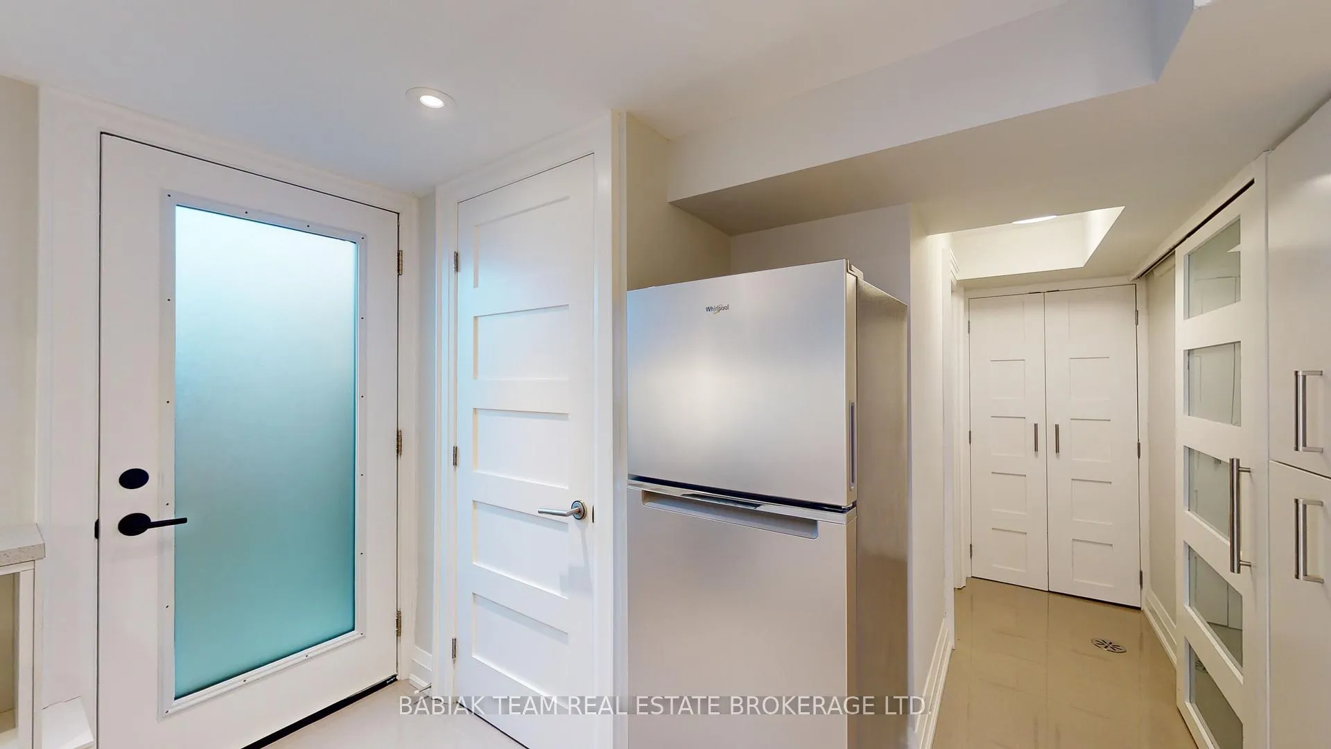 Photo 9 of Unit Lower, 1 Ostend Avenue, Toronto, High Park-Swansea — HOMEH