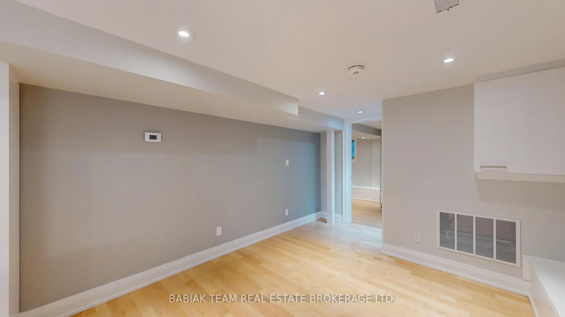 Photo 11 of Unit Lower, 1 Ostend Avenue, Toronto, High Park-Swansea — HOMEH