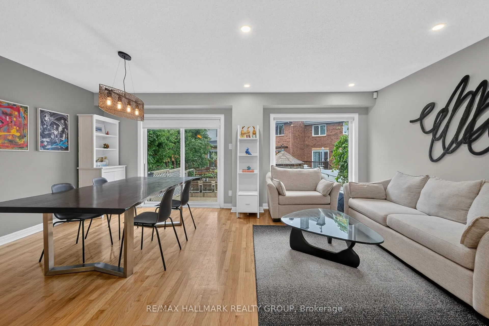 Photo 7 of 162 Dunbarton Court, Ottawa, Cardinal Glen — HOMEH