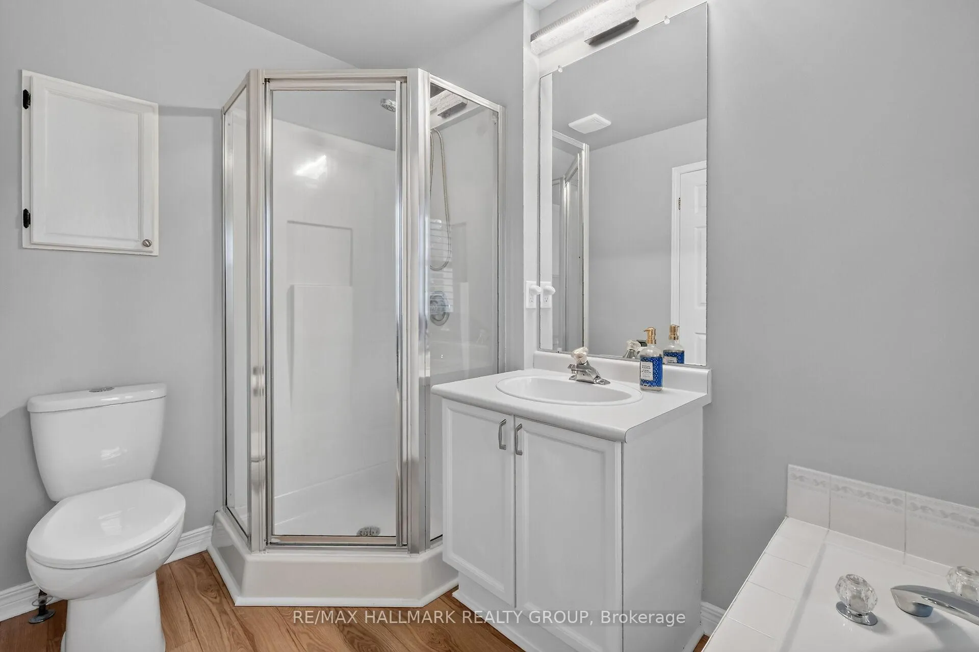 Photo 29 of 162 Dunbarton Court, Ottawa, Cardinal Glen — HOMEH