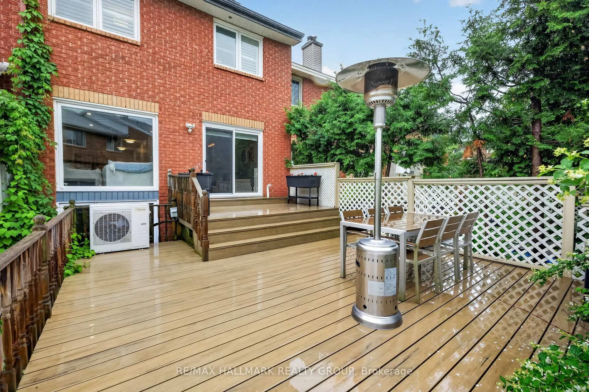 Photo 40 of 162 Dunbarton Court, Ottawa, Cardinal Glen — HOMEH