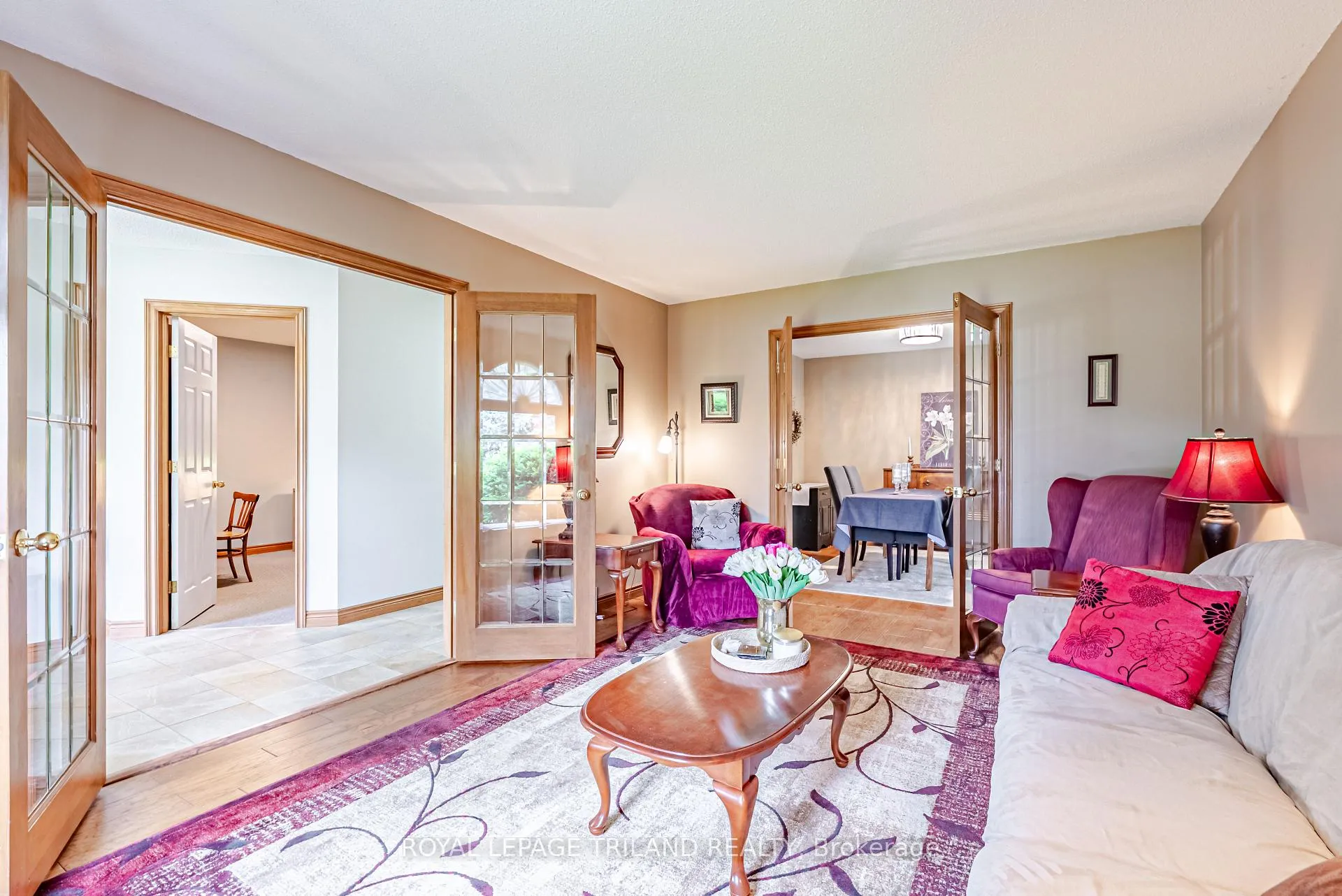 Photo 8 of 89 Parkview Drive, Thames Centre, Dorchester — HOMEH