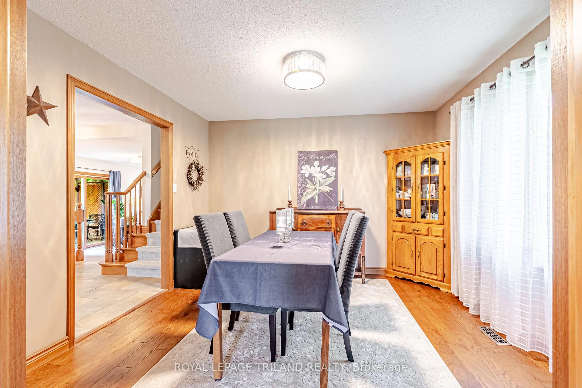 Photo 9 of 89 Parkview Drive, Thames Centre, Dorchester — HOMEH