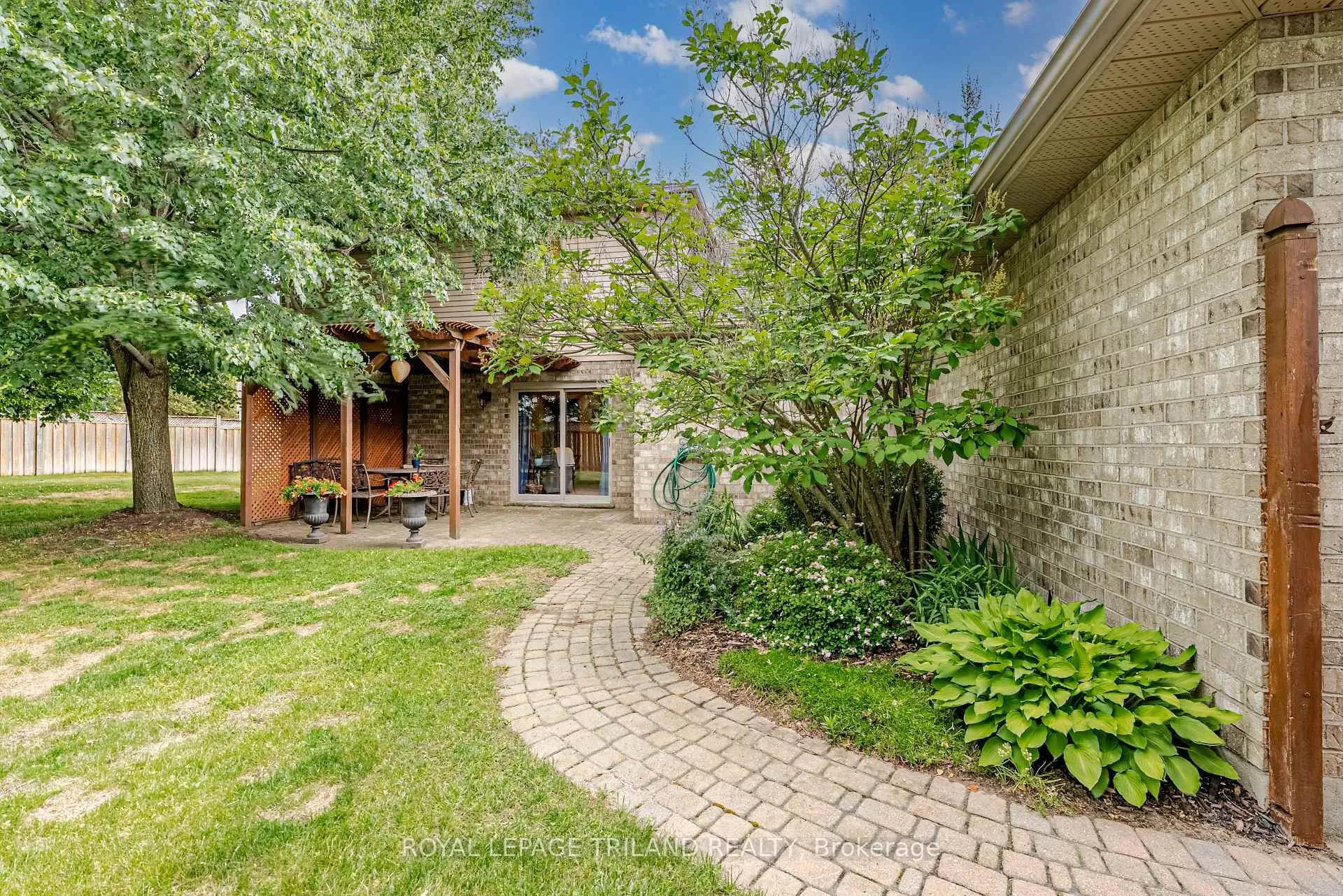 Photo 45 of 89 Parkview Drive, Thames Centre, Dorchester — HOMEH