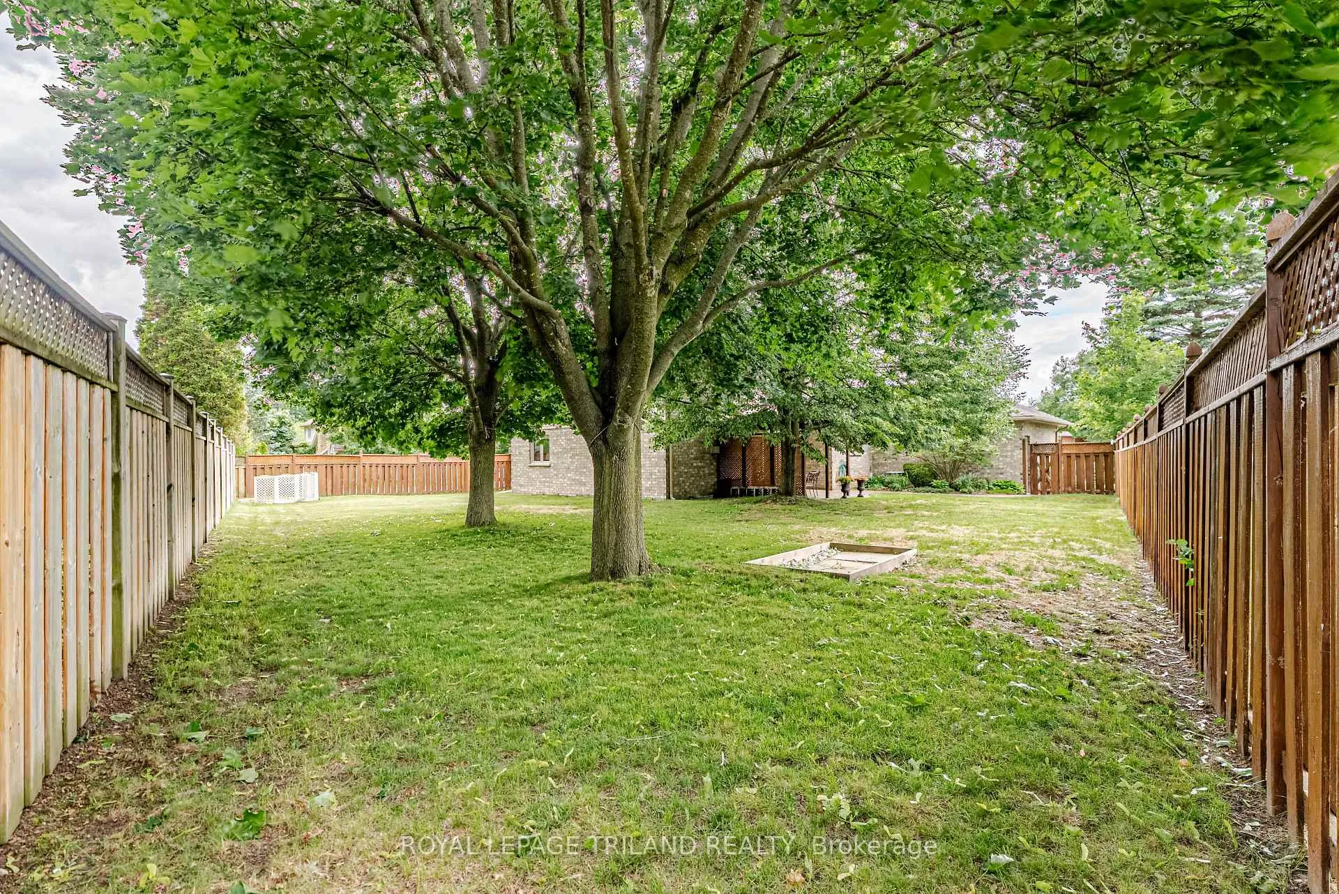 Photo 46 of 89 Parkview Drive, Thames Centre, Dorchester — HOMEH