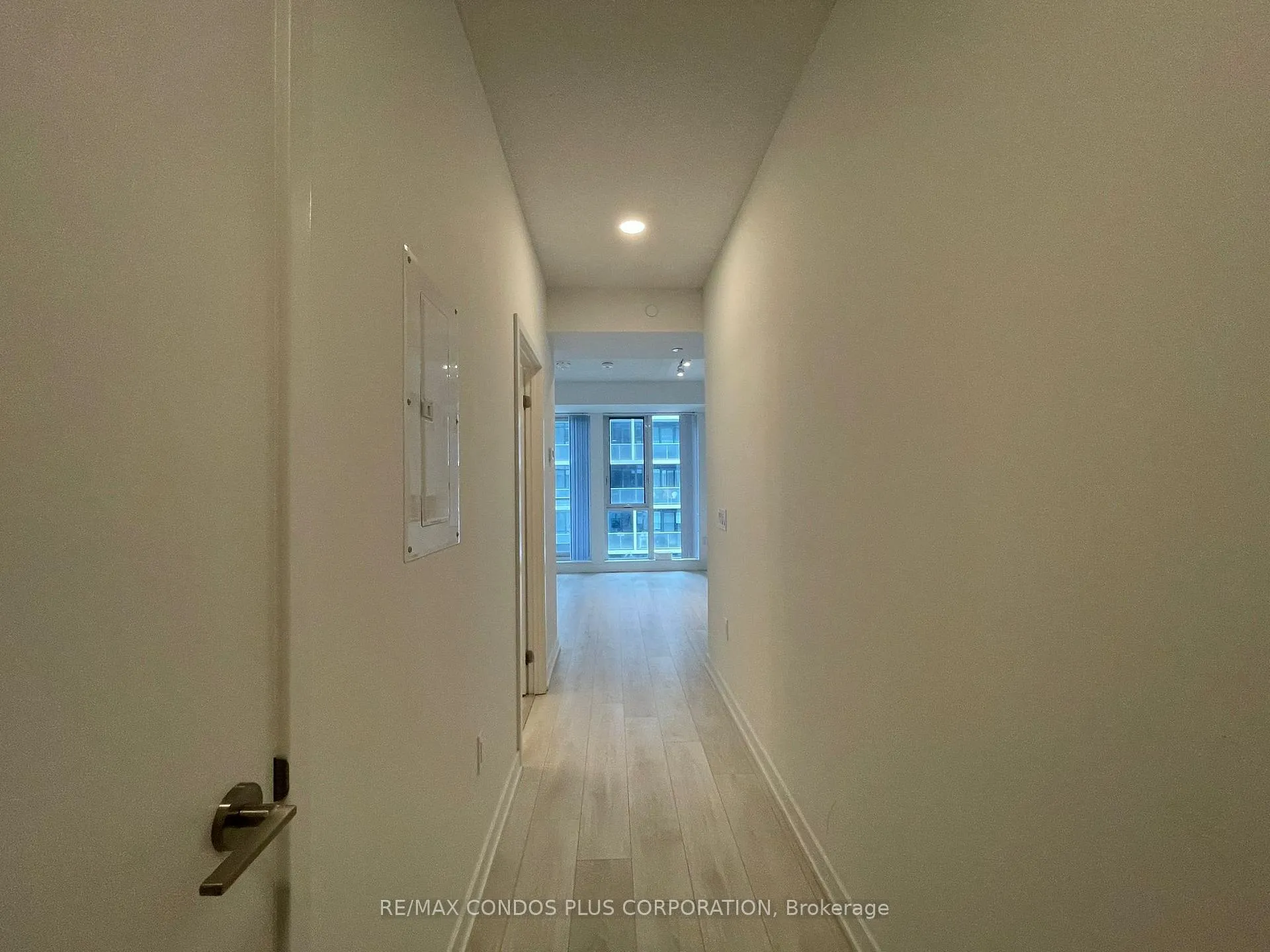 Photo 7 of Unit 702, 225 Sumach Street, Toronto, Regent Park — HOMEH