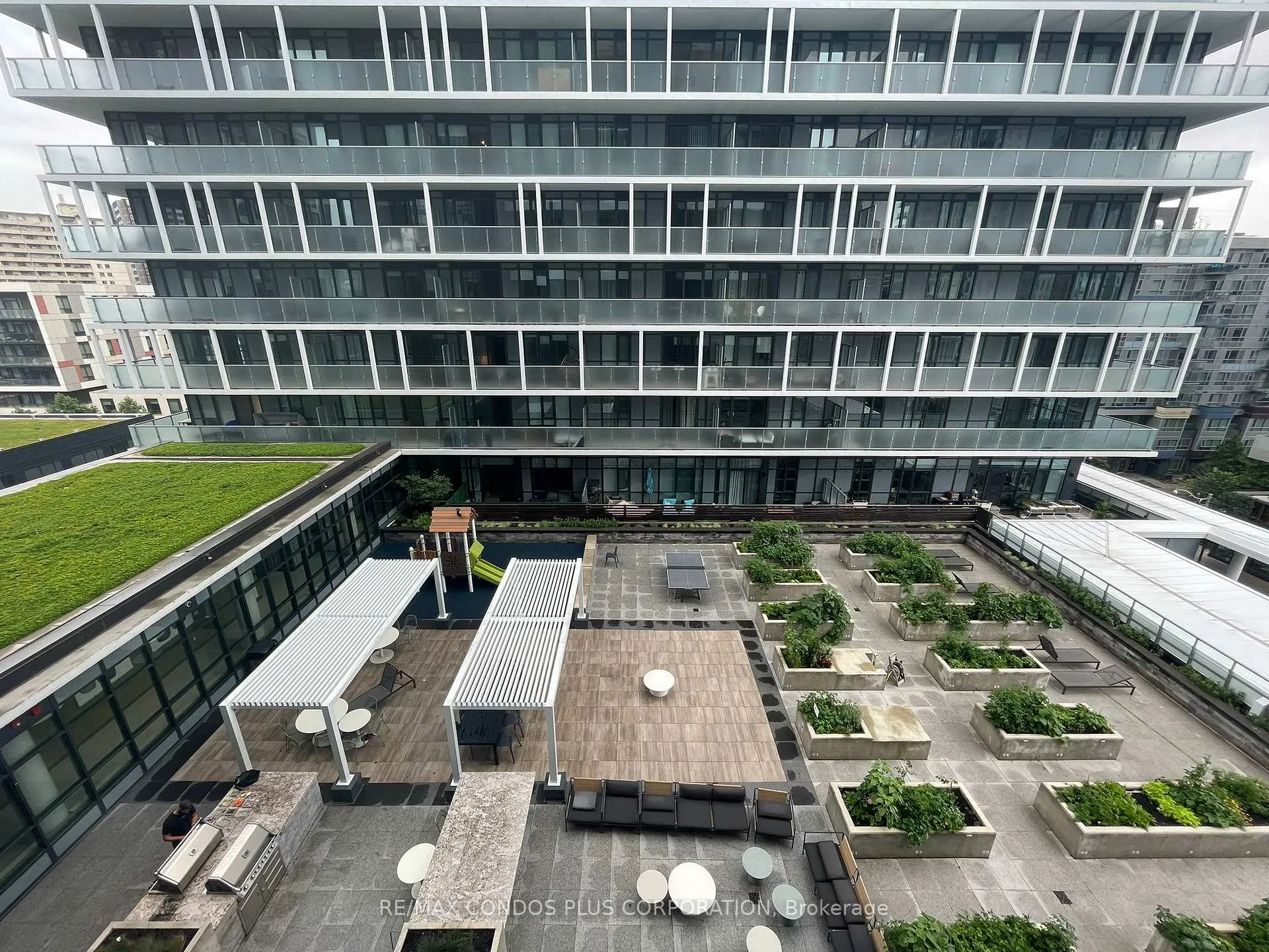 Photo 11 of Unit 702, 225 Sumach Street, Toronto, Regent Park — HOMEH