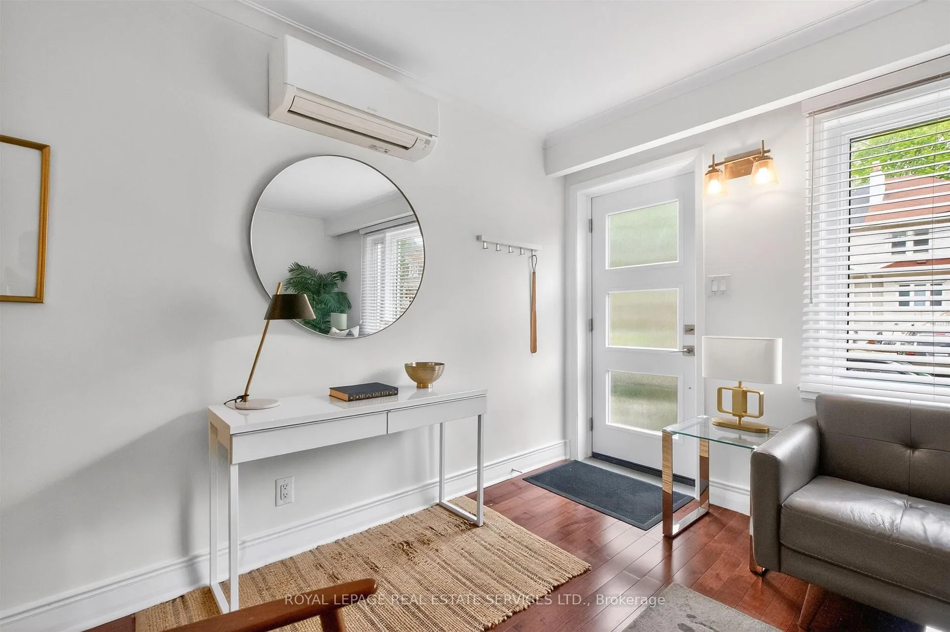 Photo 2 of 25 Lorindale Avenue, Toronto, Lawrence Park North — HOMEH
