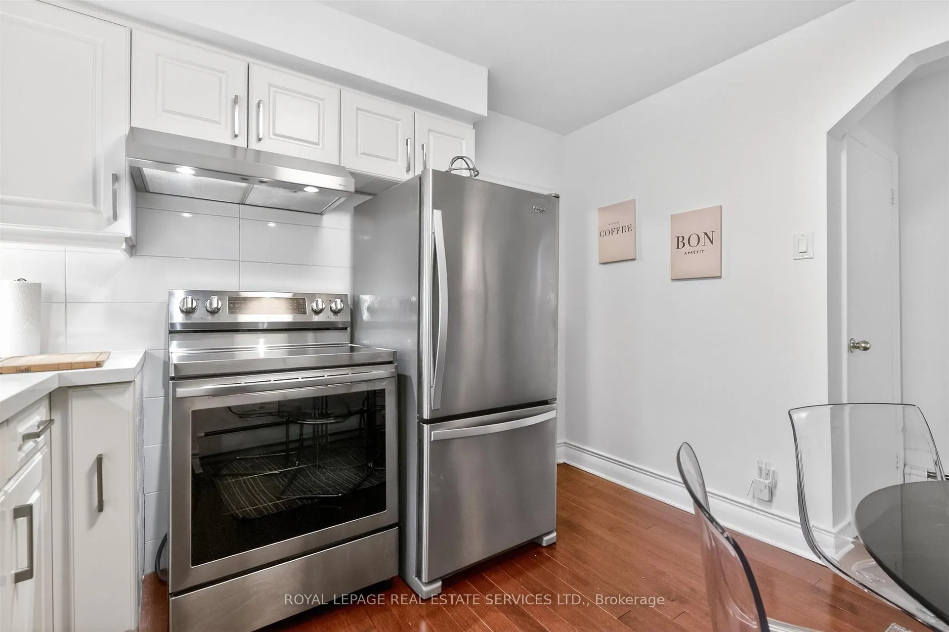 Photo 8 of 25 Lorindale Avenue, Toronto, Lawrence Park North — HOMEH