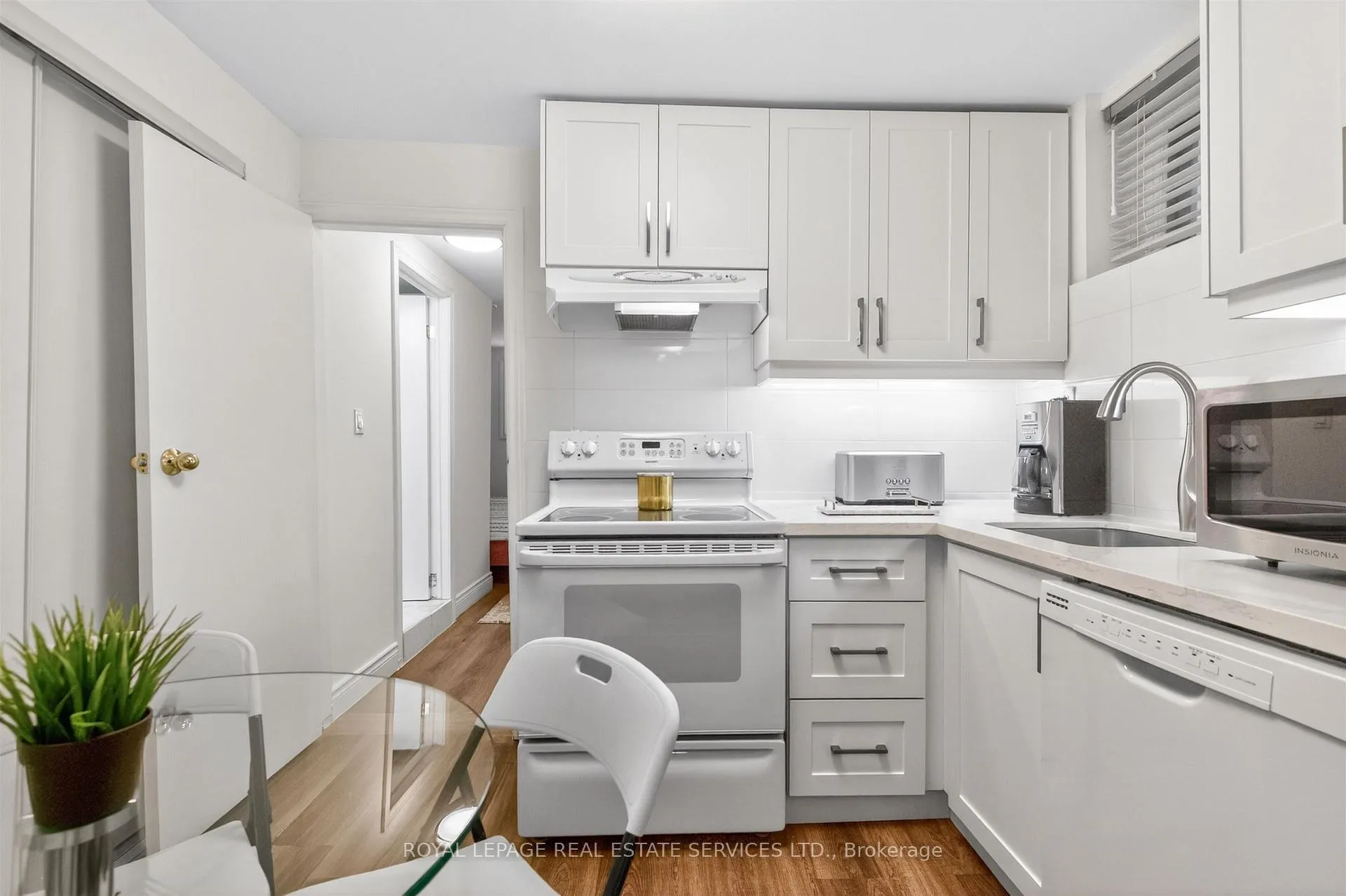 Photo 29 of 25 Lorindale Avenue, Toronto, Lawrence Park North — HOMEH