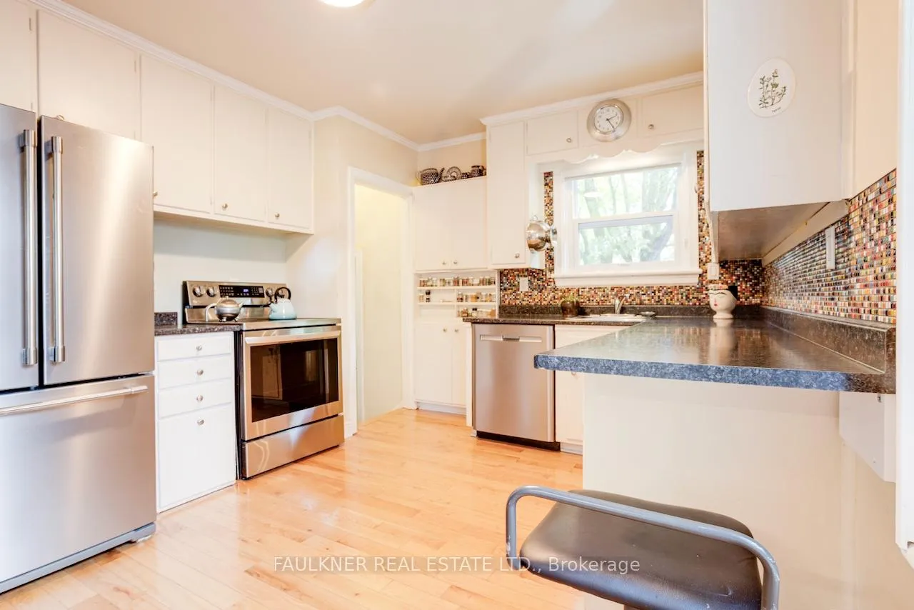 Photo 9 of 2248 Mcquaig Street, Ottawa, Alta Vista — HOMEH