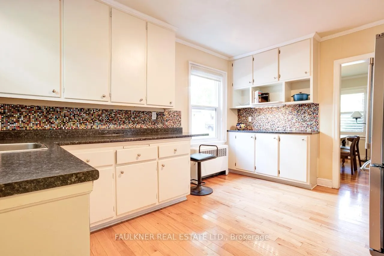 Photo 10 of 2248 Mcquaig Street, Ottawa, Alta Vista — HOMEH