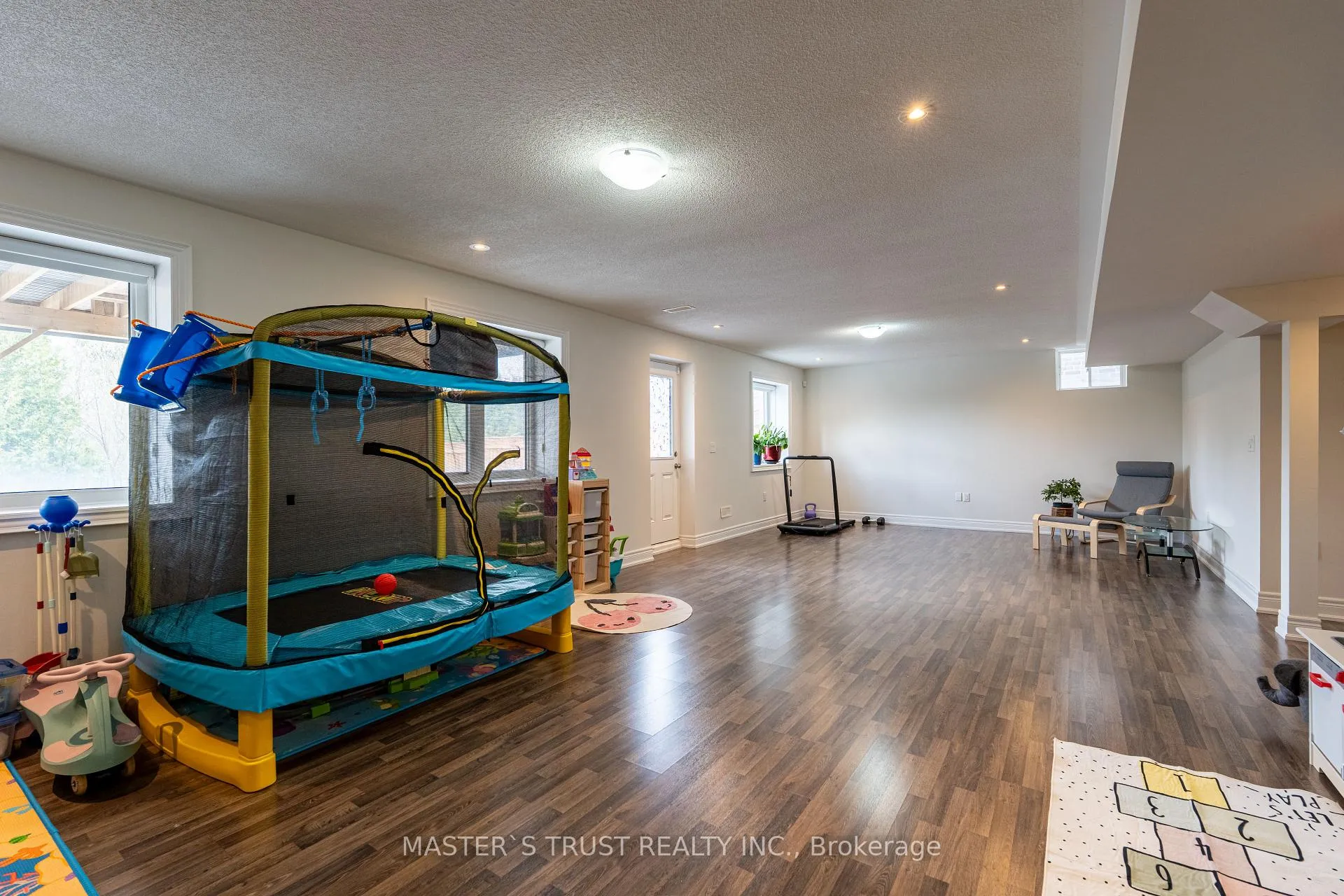 Photo 41 of 2497 Florentine Place, Pickering, Rural Pickering — HOMEH