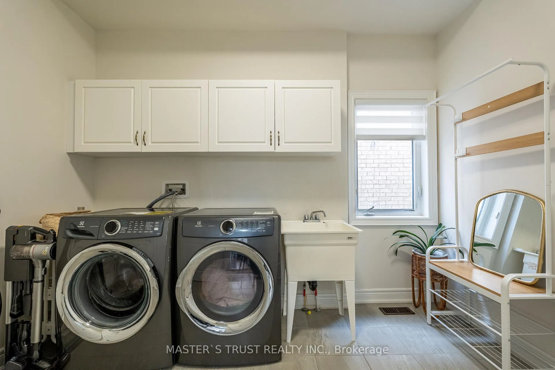Photo 43 of 2497 Florentine Place, Pickering, Rural Pickering — HOMEH
