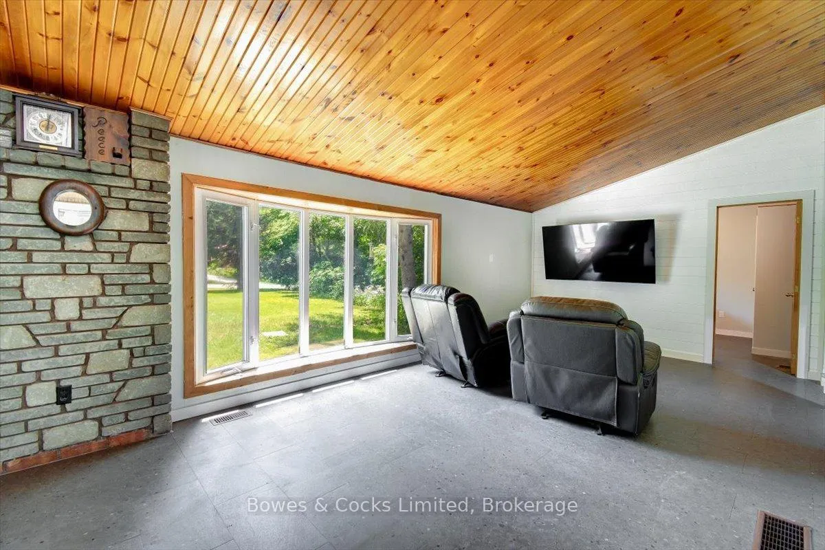 Photo 20 of 10 Birch Terrace, Peterborough, South — HOMEH