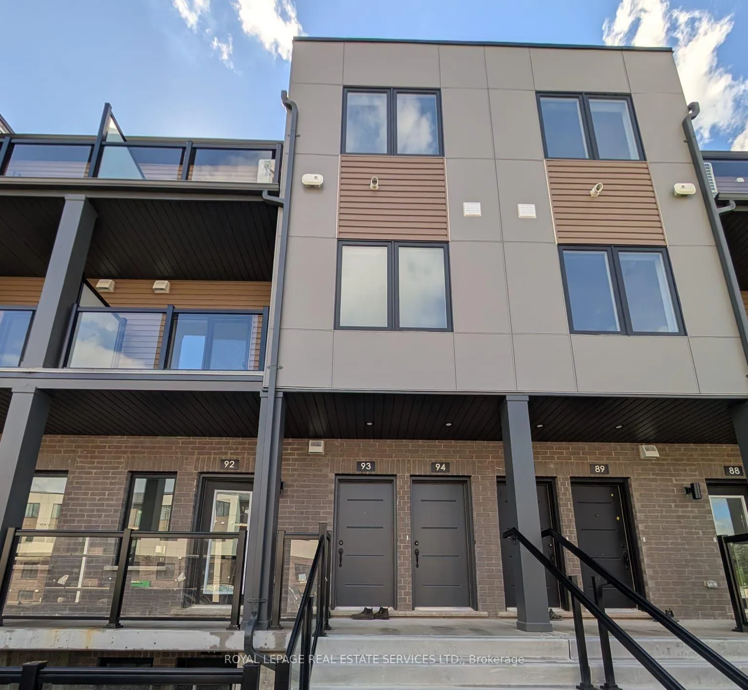 Photo 1 of Unit 93, 42 Lowes Road W, Guelph, Clairfields/Hanlon Business Park — HOMEH