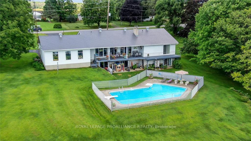 Photo 21 of 1833 County Road 2, Edwardsburgh/Cardinal, Edwardsburgh/Cardinal Twp — HOMEH