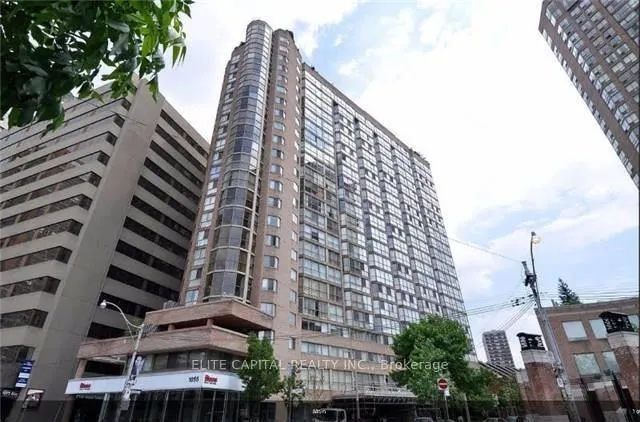 Front of Unit 2210, 1055 Bay Street