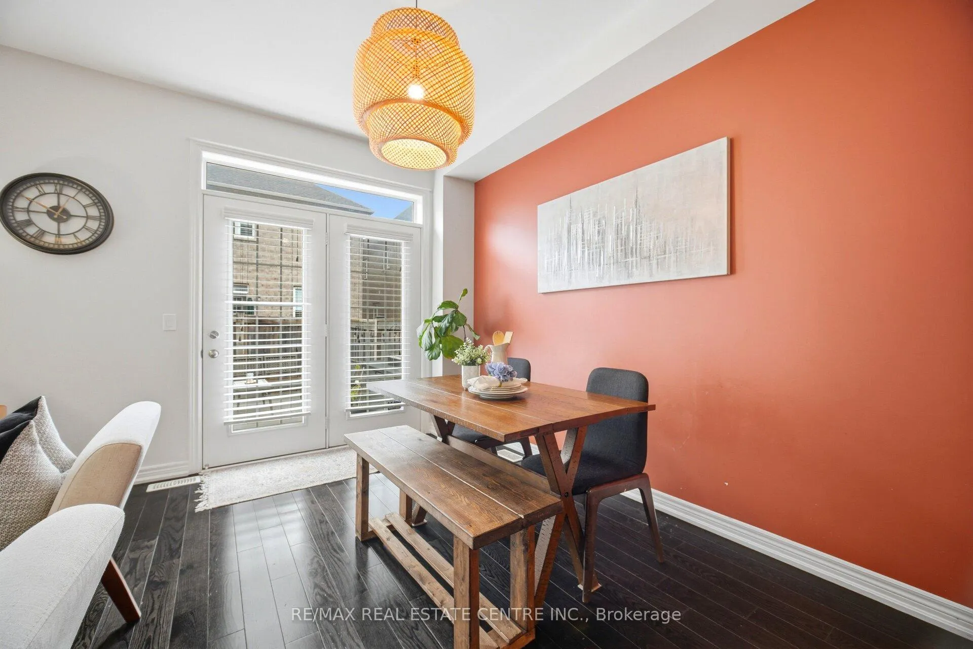 Photo 17 of Isaac 3051 Avenue, Oakville, Glenorchy — HOMEH