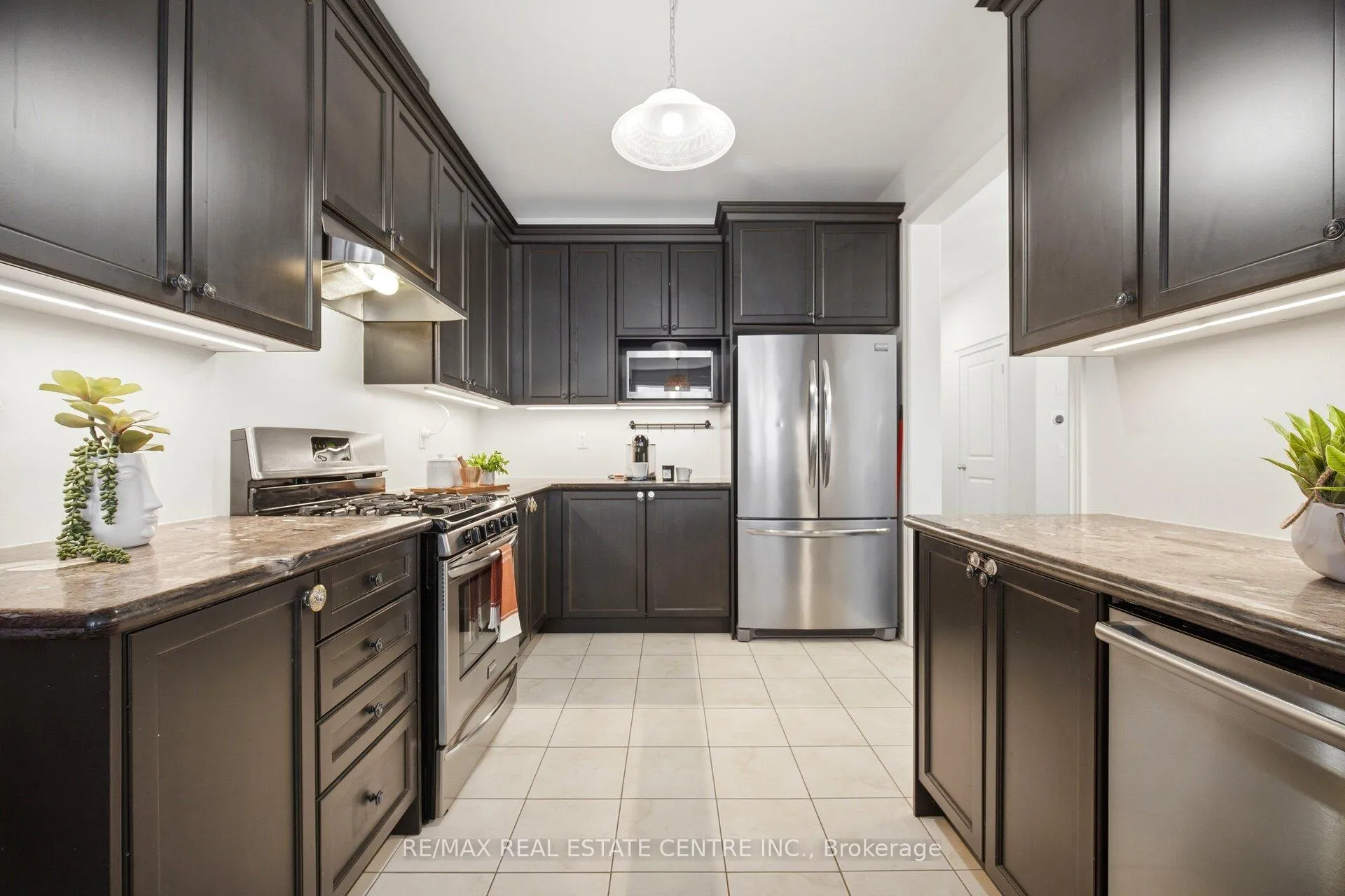 Photo 21 of Isaac 3051 Avenue, Oakville, Glenorchy — HOMEH