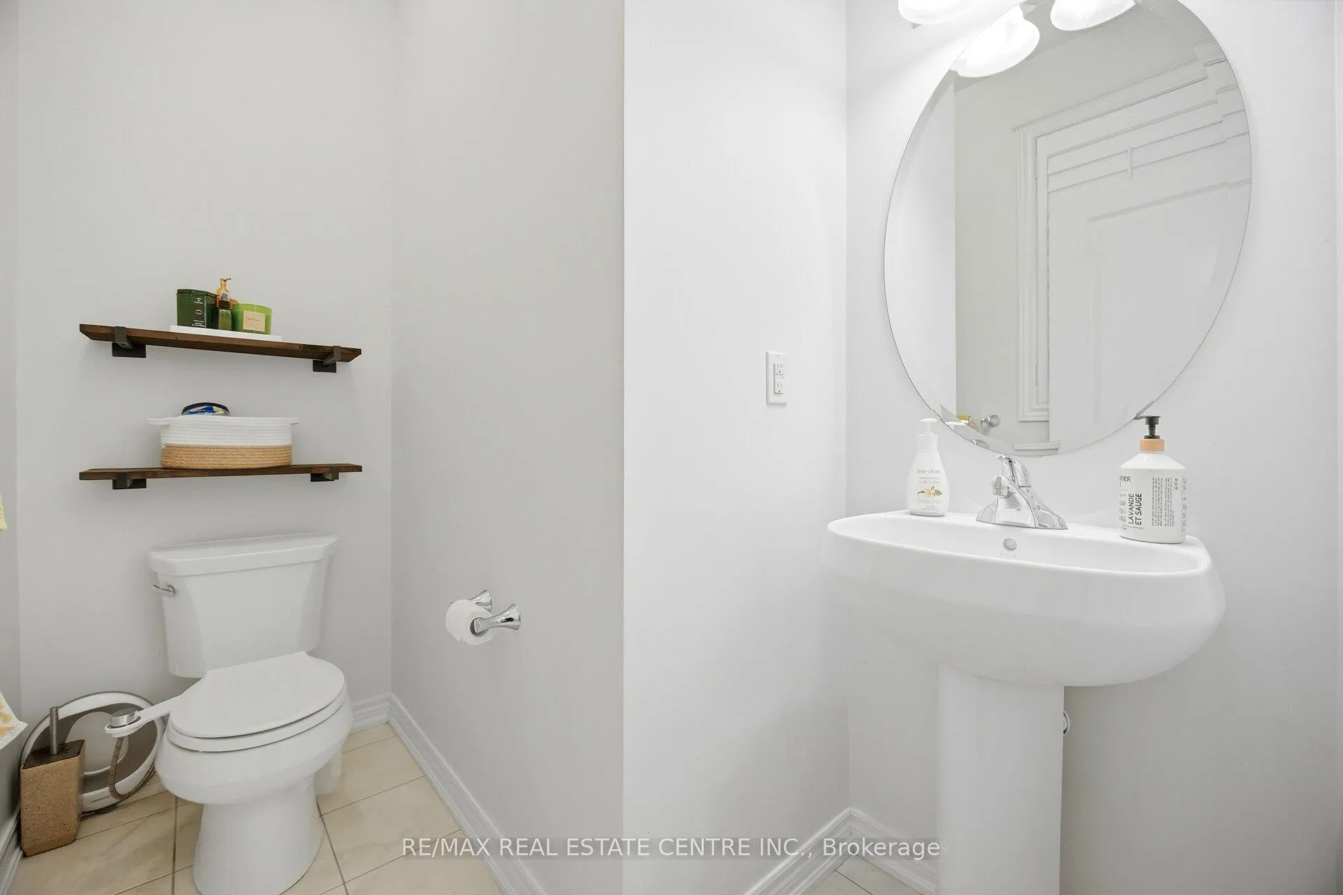 Photo 24 of Isaac 3051 Avenue, Oakville, Glenorchy — HOMEH