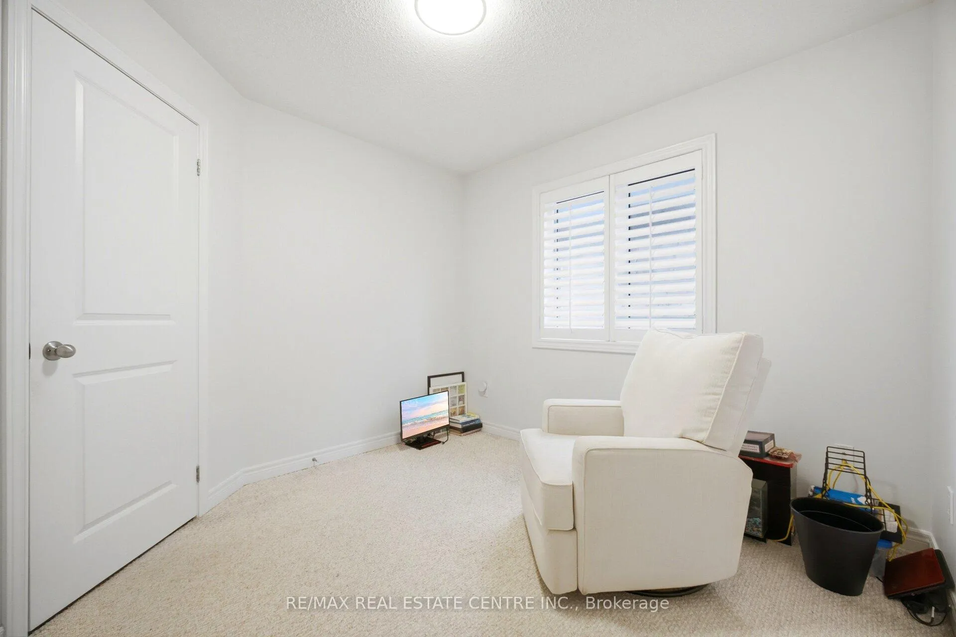 Photo 42 of Isaac 3051 Avenue, Oakville, Glenorchy — HOMEH
