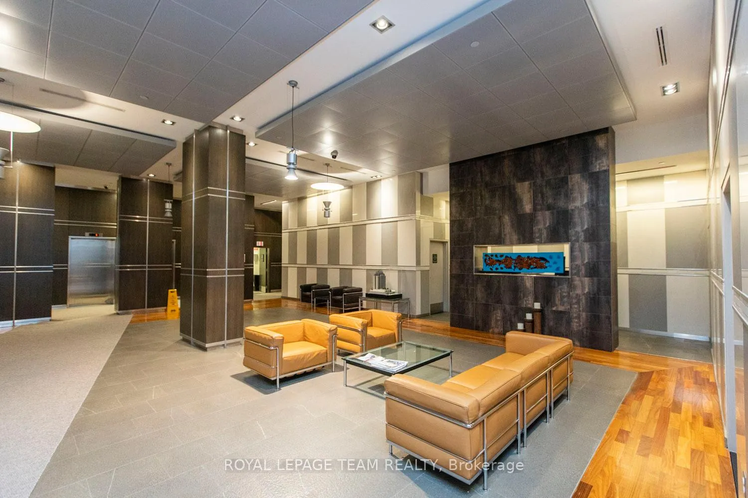 Photo 2 of Unit 1108, 90 George Street, Ottawa, Lower Town/Byward Market — HOMEH