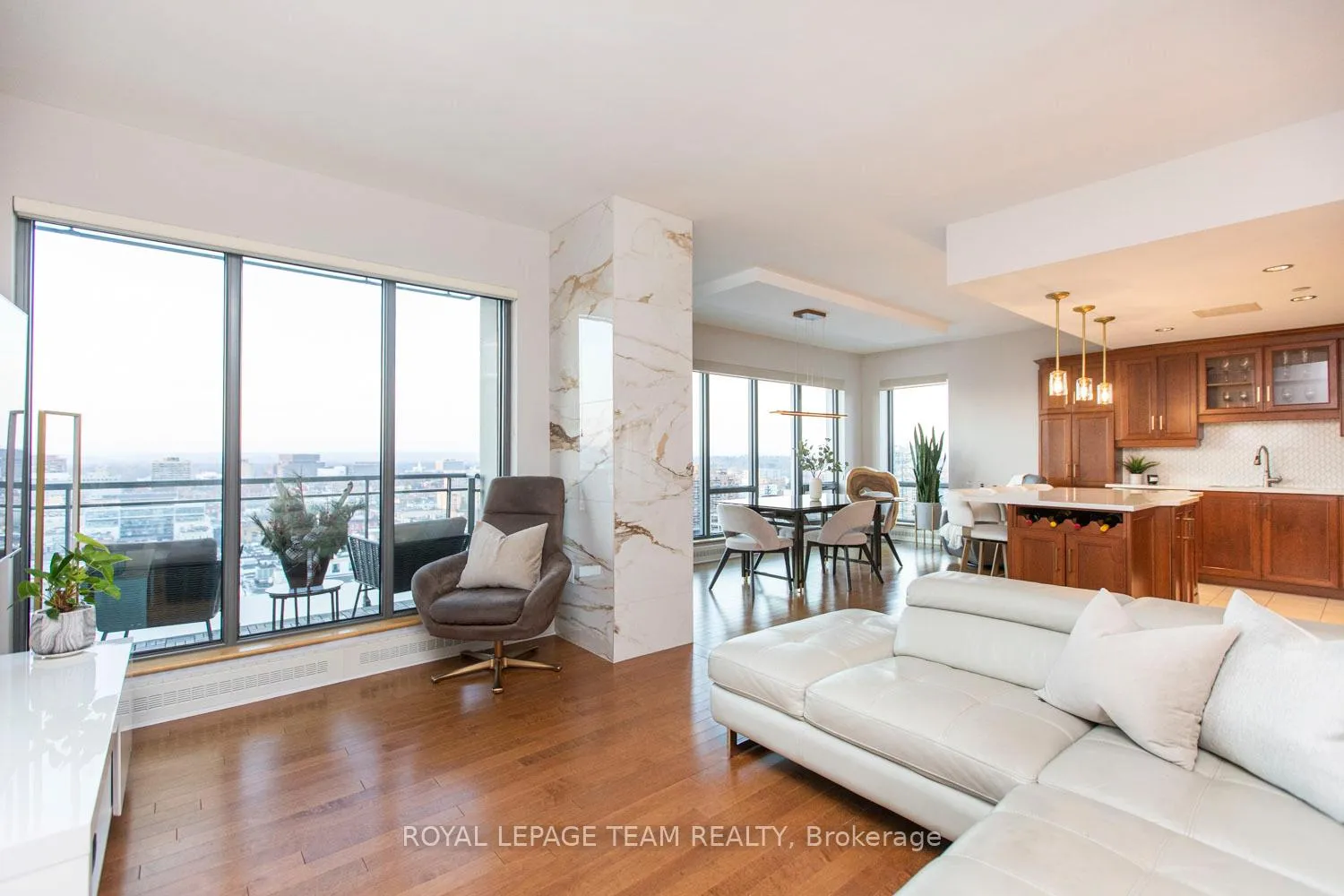Photo 3 of Unit 1108, 90 George Street, Ottawa, Lower Town/Byward Market — HOMEH