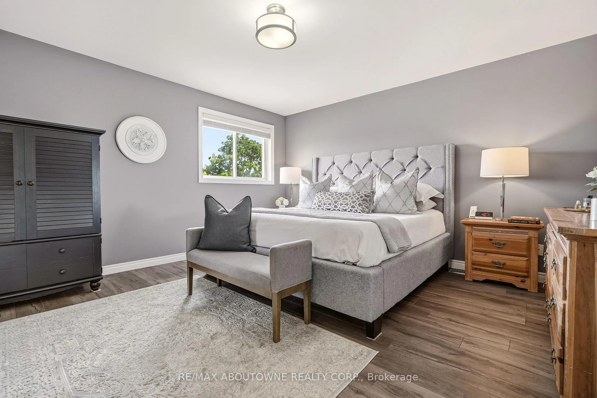 Photo 29 of 34 Pentland Road, Hamilton, Waterdown — HOMEH