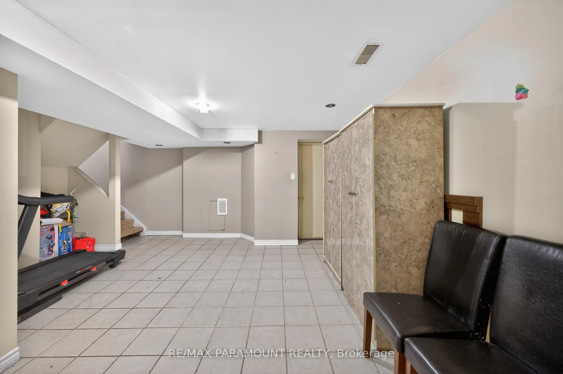 Photo 35 of 3 Squirreltail Way, Brampton, Sandringham-Wellington — HOMEH