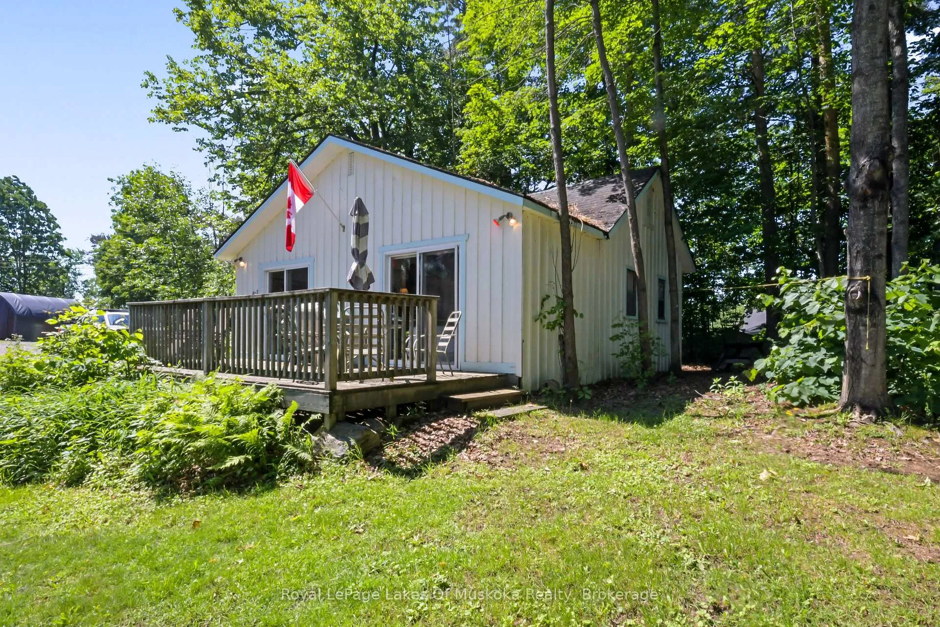 Photo 6 of Unit 2, 180 Two Road, Gravenhurst, Wood (Gravenhurst) — HOMEH