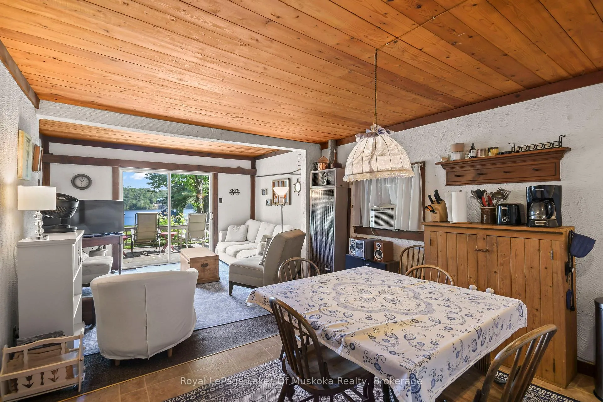 Photo 24 of Unit 2, 180 Two Road, Gravenhurst, Wood (Gravenhurst) — HOMEH